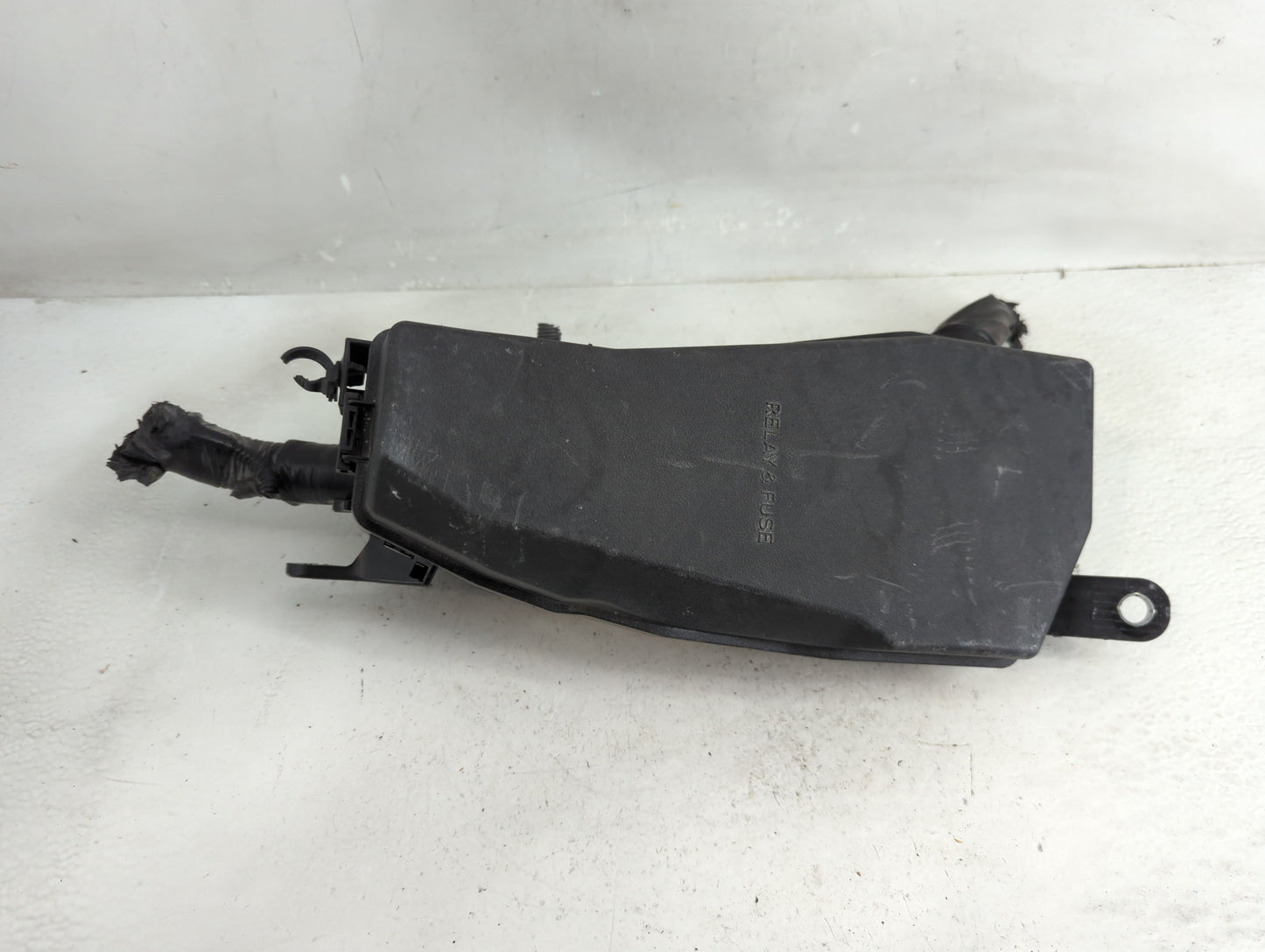 2018-2022 Toyota Camry Fusebox Fuse Box Panel Relay Module Fits Fits 2018 2019 2020 2021 2022 OEM Used Auto Parts - Oemuseda