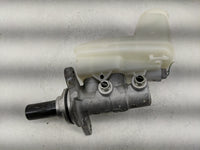 2018-2022 Toyota Camry Brake Master Cylinder 1311516 - Oemusedautoparts1.com