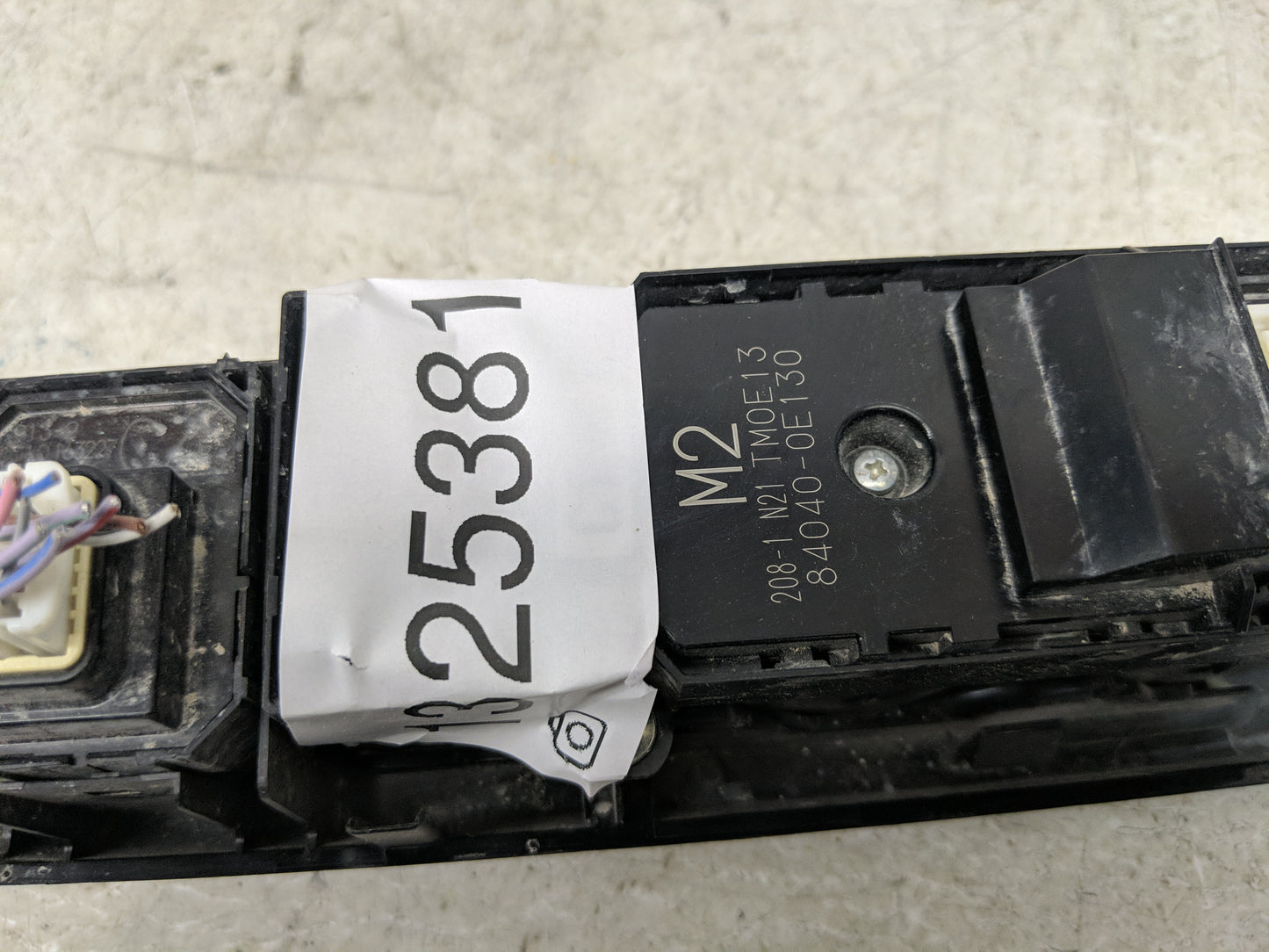 2018-2022 Toyota Camry Master Power Window Switch Replacement Driver Side Left P/N:84040-0E130 Fits Fits 2018 2019 2020 2021