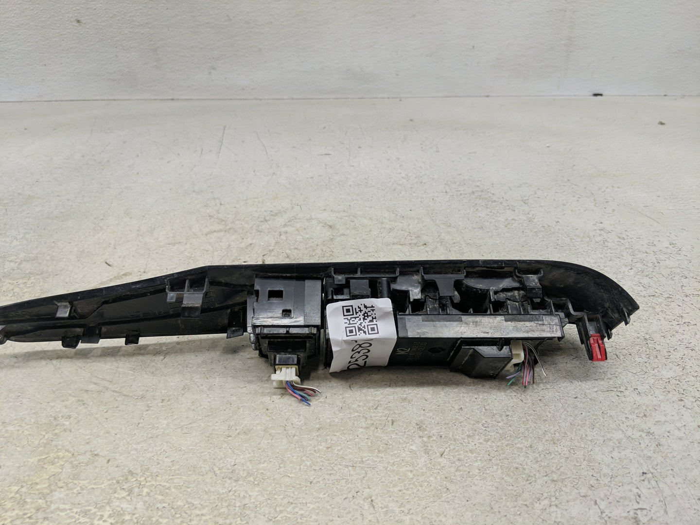 2018-2022 Toyota Camry Master Power Window Switch Replacement Driver Side Left P/N:84040-0E130 Fits Fits 2018 2019 2020 2021