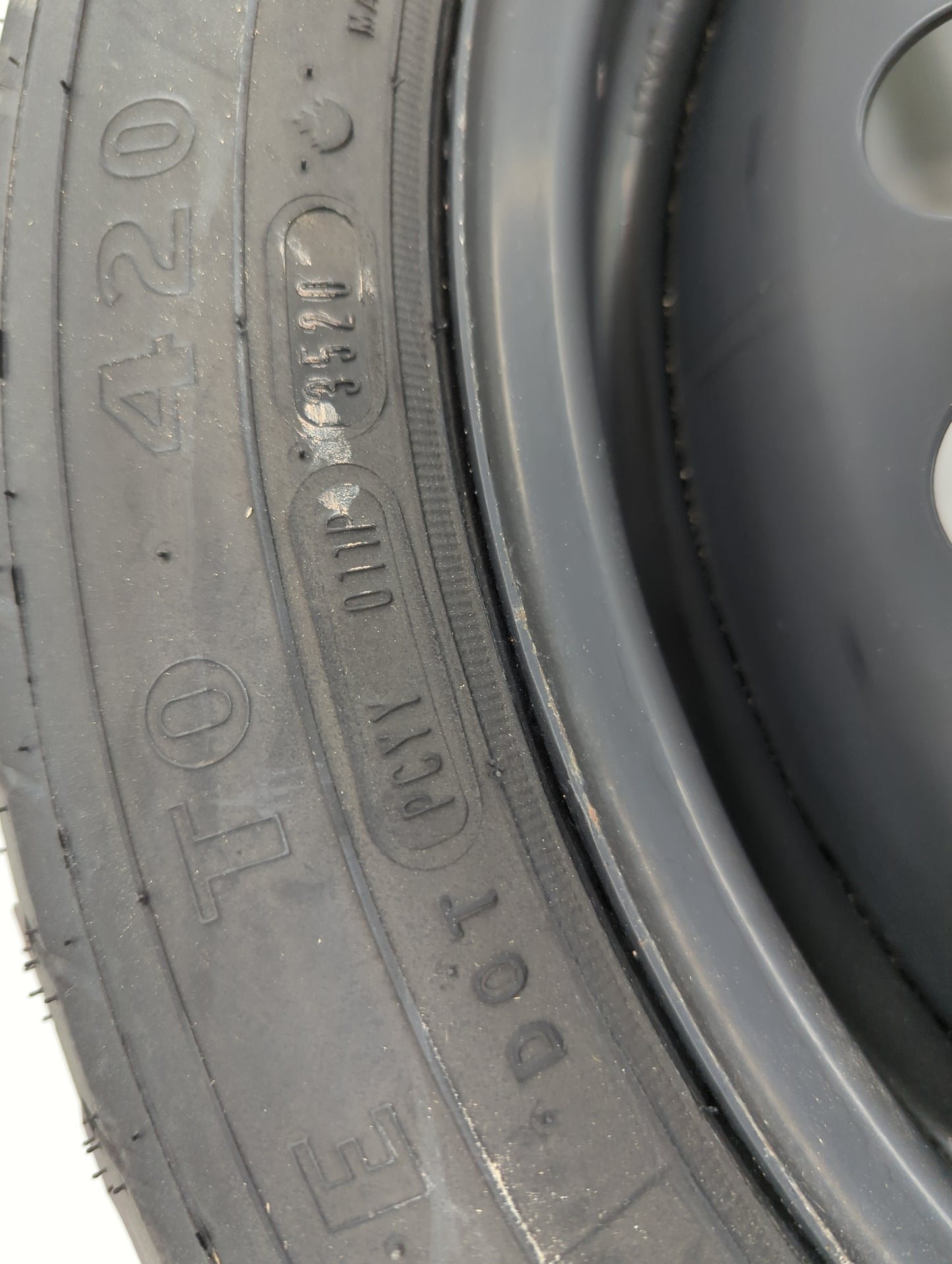 2018-2022 Toyota Camry Spare Donut Tire Wheel Rim Oem - Oemusedautoparts1.com