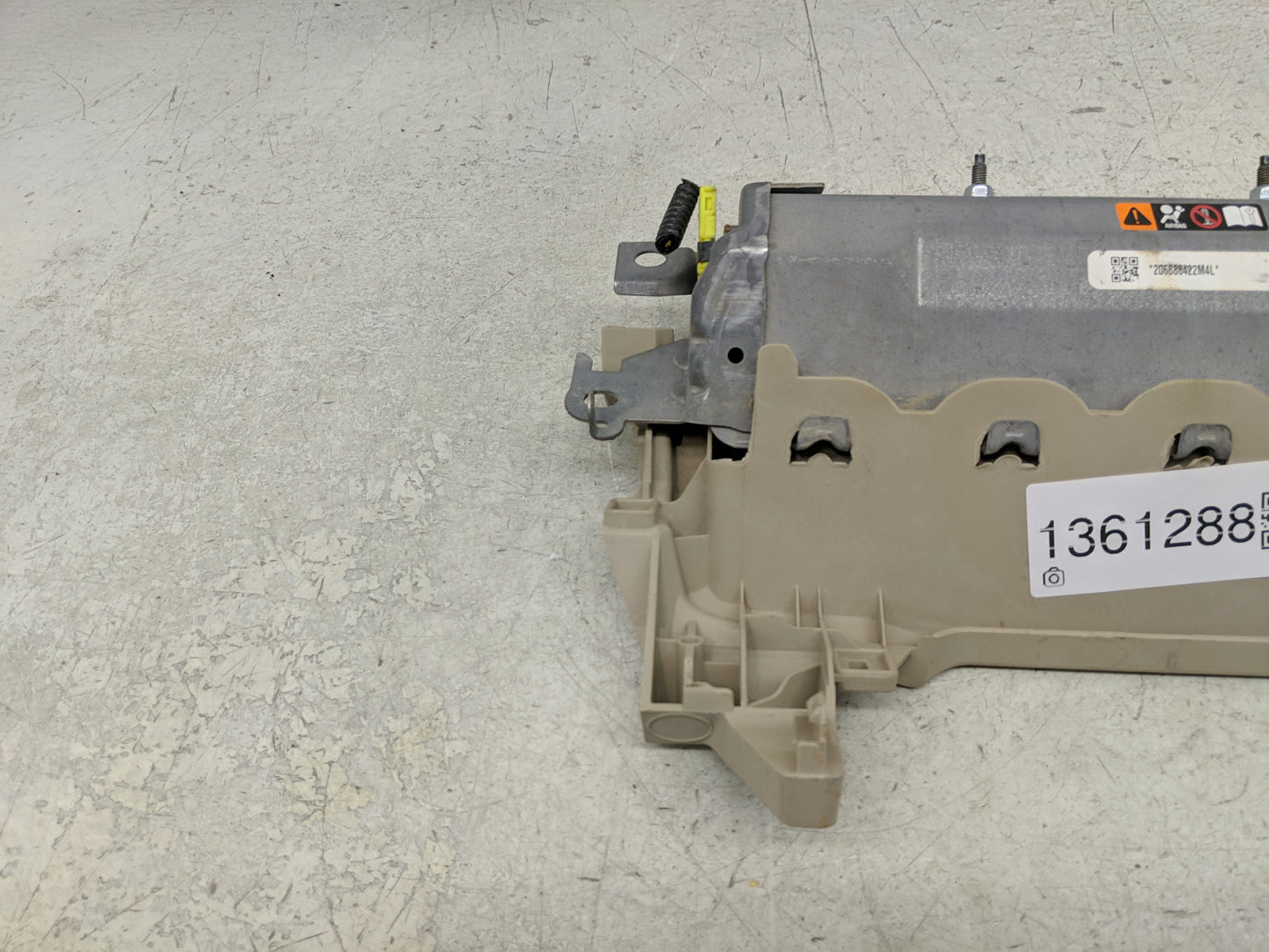 2018-2022 Toyota Camry Air Bag Driver Left Knee OEM Fits Fits 2018 2019 2020 2021 2022 OEM Used Auto Parts - Oemusedautopart
