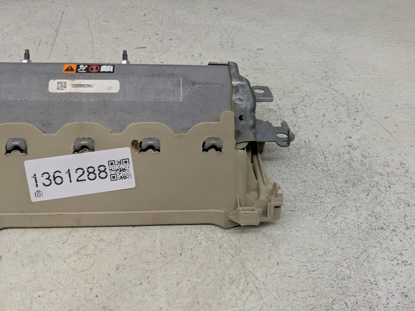 2018-2022 Toyota Camry Air Bag Driver Left Knee OEM Fits Fits 2018 2019 2020 2021 2022 OEM Used Auto Parts - Oemusedautopart