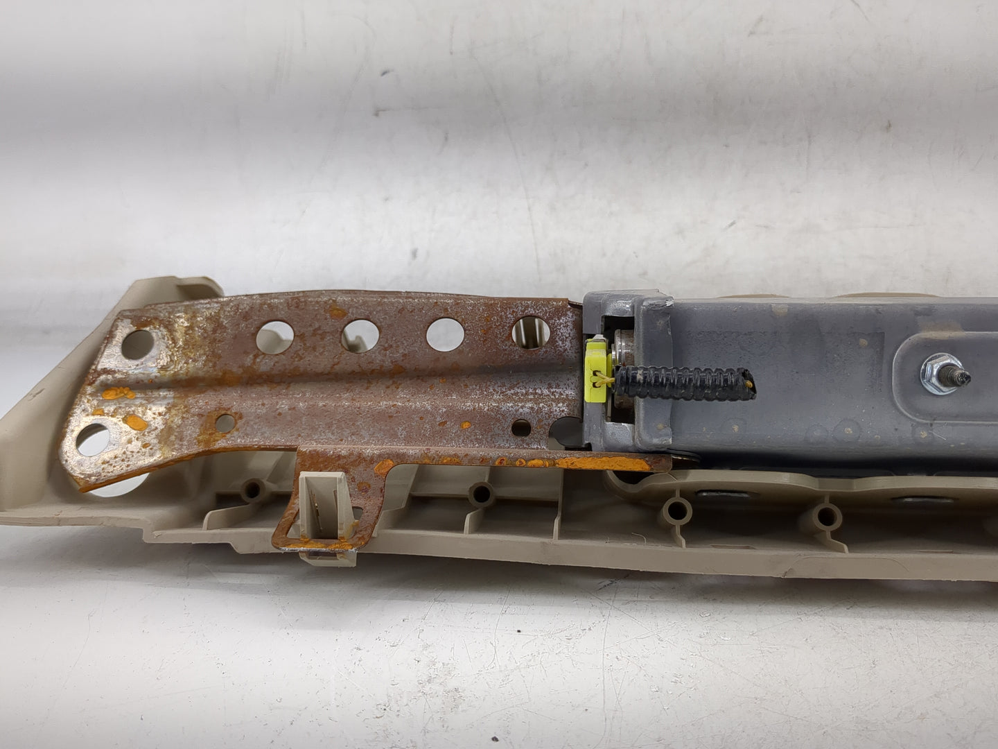 2018-2022 Toyota Camry Air Bag Passenger Right Dashboard OEM Fits Fits 2018 2019 2020 2021 2022 OEM Used Auto Parts - Oemuse