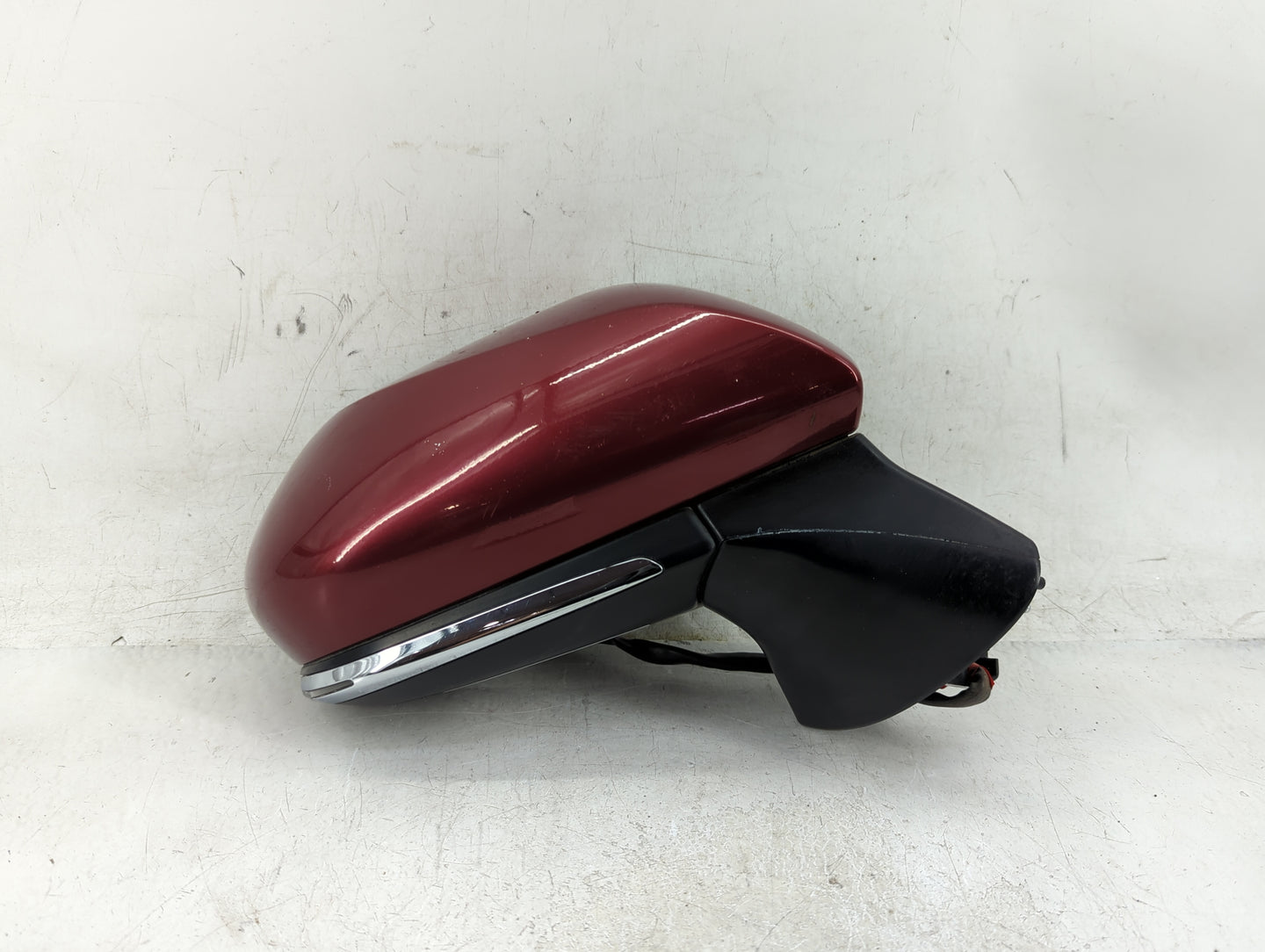 2018-2022 Toyota Camry Passenger Side View Mirror - Right Door Mirror OEM Used - Oemusedautoparts1.com