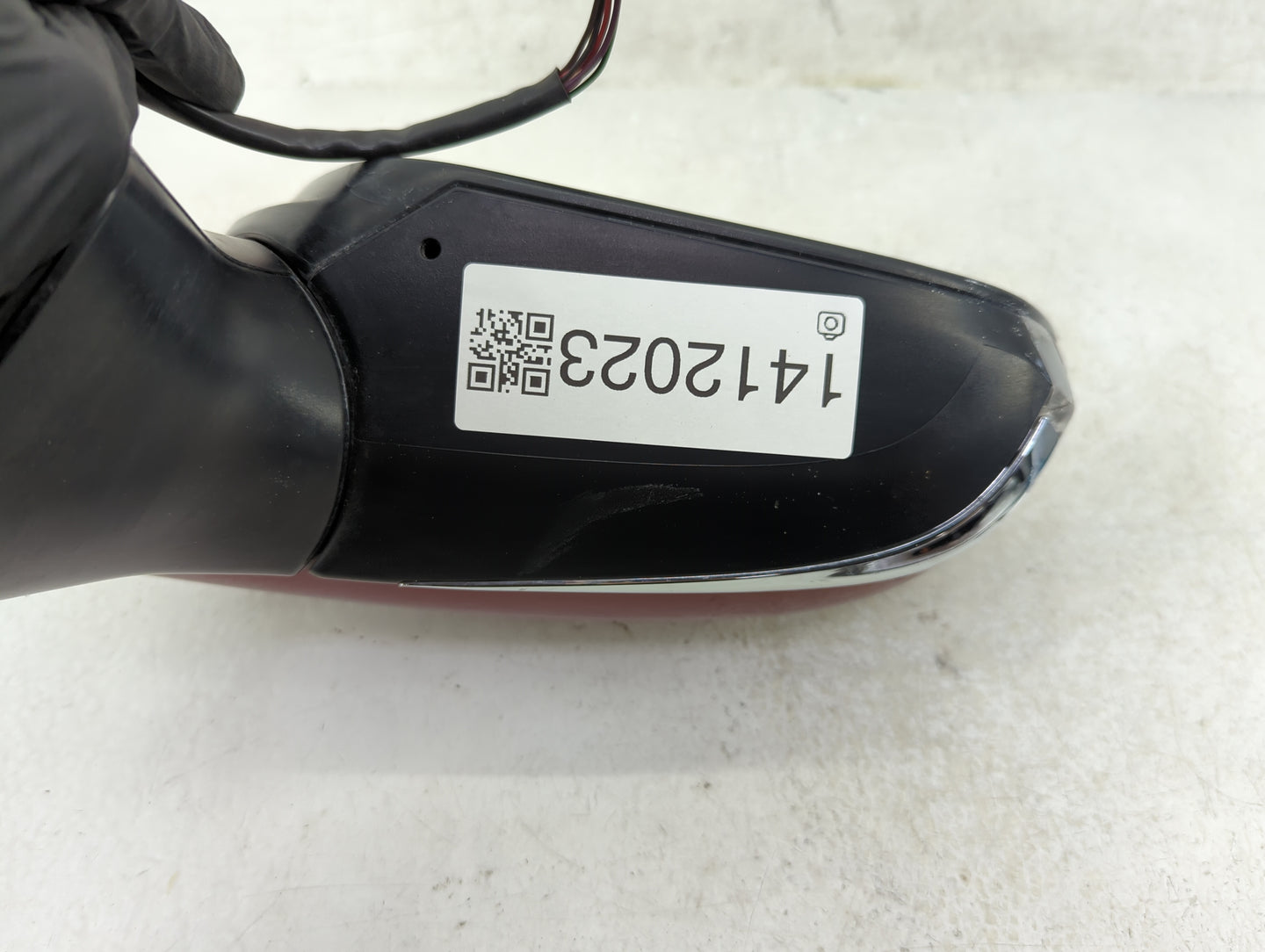 2018-2022 Toyota Camry Passenger Side View Mirror - Right Door Mirror OEM Used - Oemusedautoparts1.com
