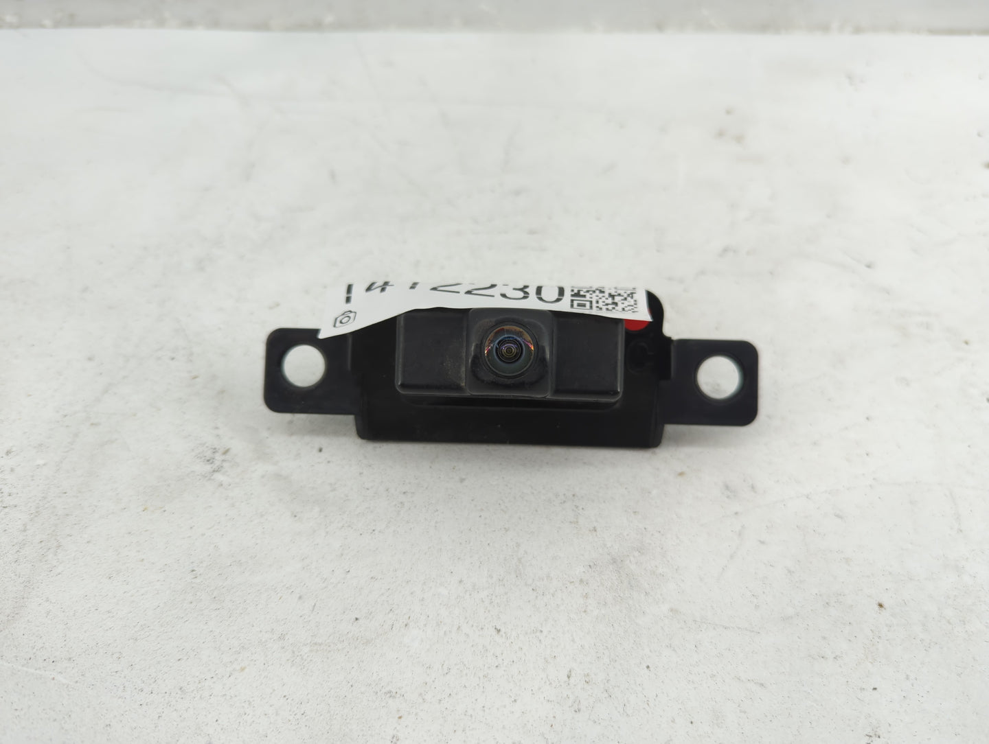 2020-2022 Toyota Camry Back Up Sensor Backup Camera - Oemusedautoparts1.com