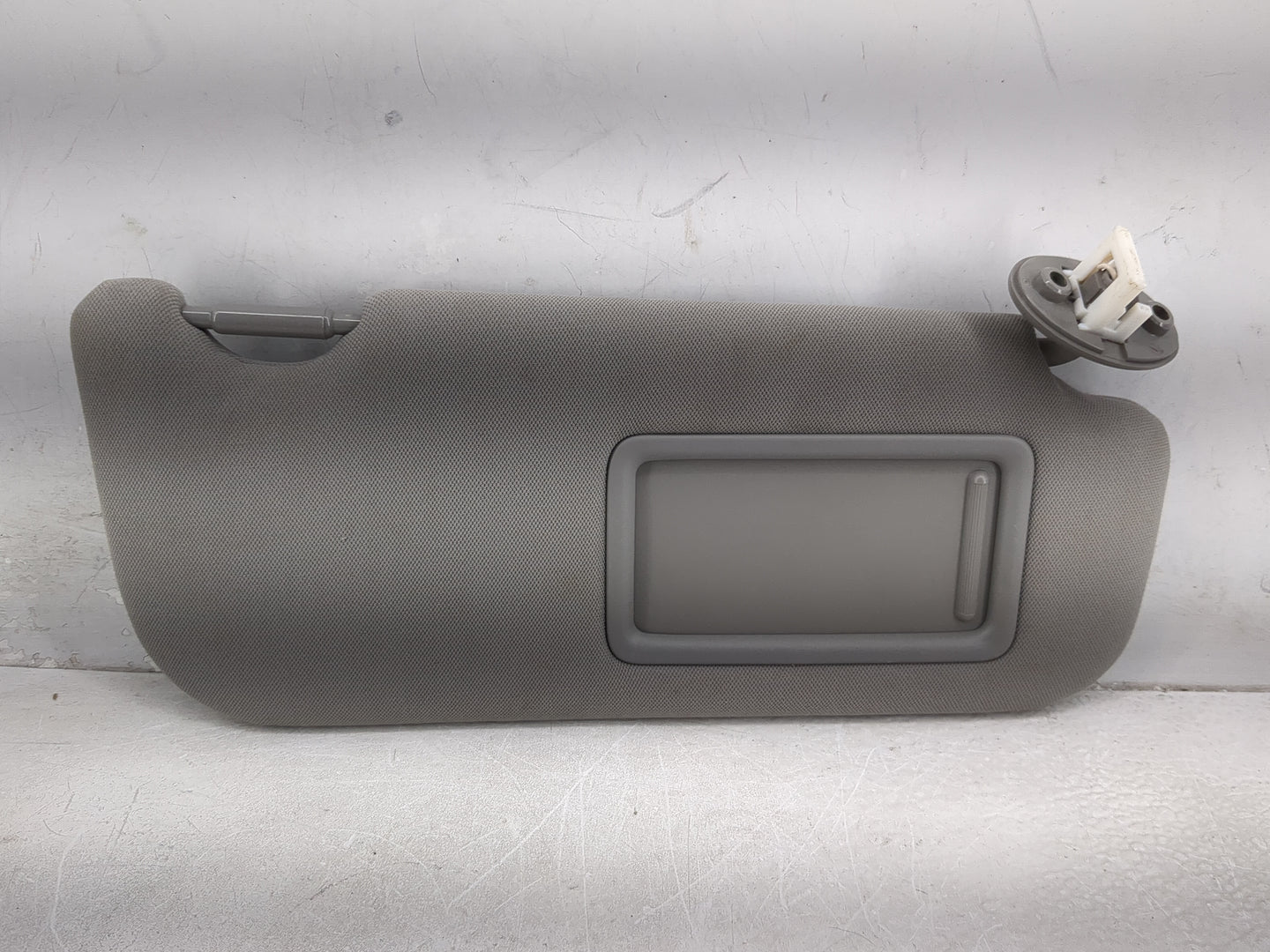 2018-2022 Toyota Camry Sun Visor Shade Replacement Passenger Right Mirror Fits Fits 2018 2019 2020 2021 2022 OEM Used Auto P