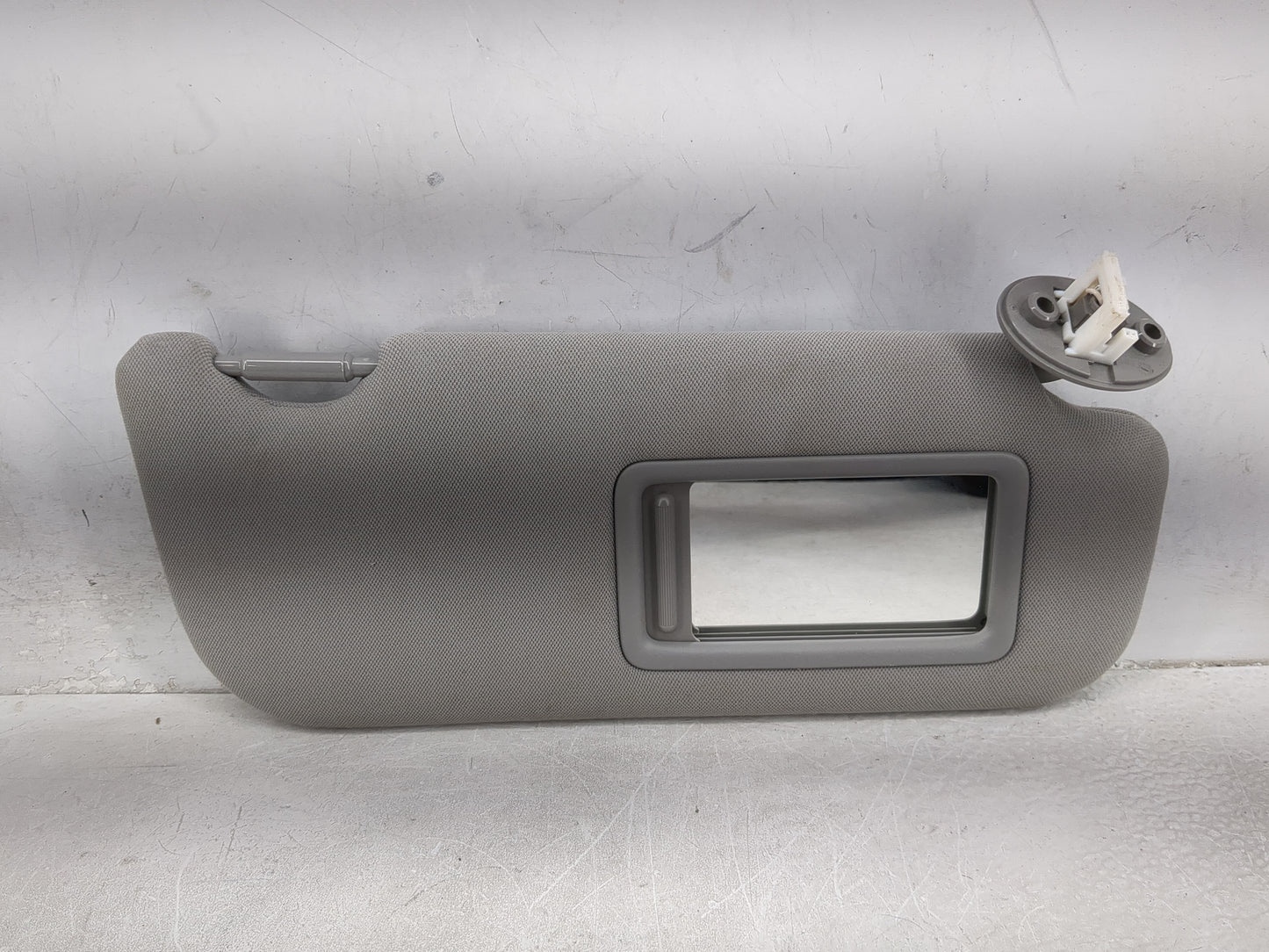 2018-2022 Toyota Camry Sun Visor Shade Replacement Passenger Right Mirror Fits Fits 2018 2019 2020 2021 2022 OEM Used Auto P