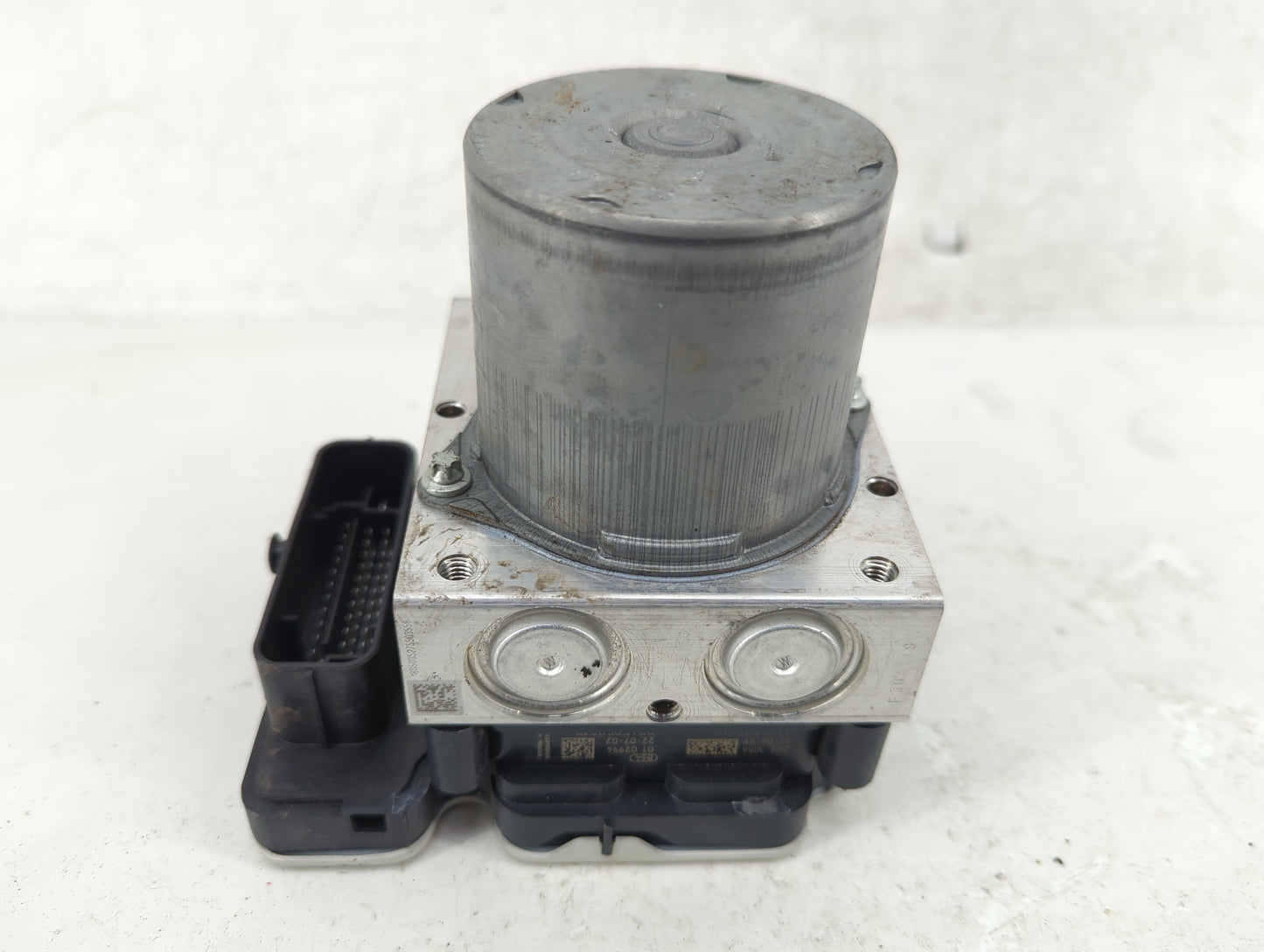 2021-2022 Toyota Camry ABS Pump Control Module Replacement P/N:44540 06450 XC2180001220702029294 Fits Fits 2021 2022 OEM Use
