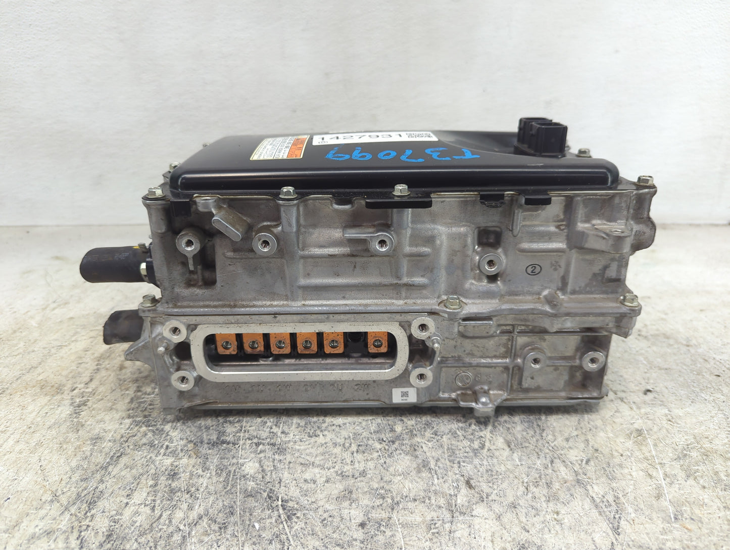 2018 Camry Ac Dc Power Control Module Accessory Computer Power Inverter - Oemusedautoparts1.com