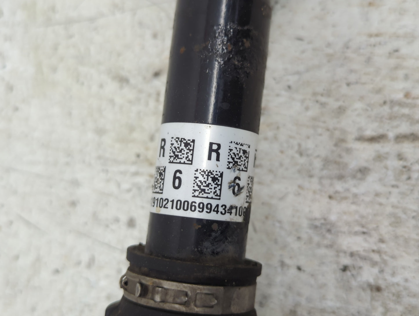 2018-2022 Toyota Camry Axle Shaft Front Passenger Cv C/v - Oemusedautoparts1.com