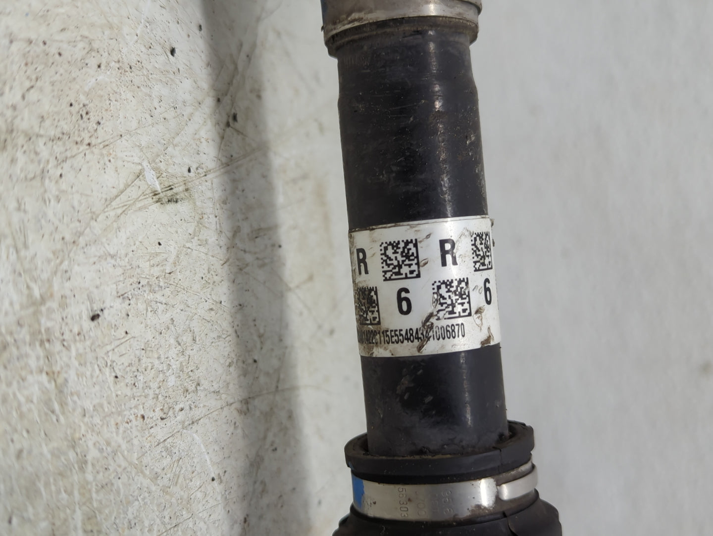 2018-2022 Toyota Camry Axle Shaft Front Passenger Cv C/v - Oemusedautoparts1.com