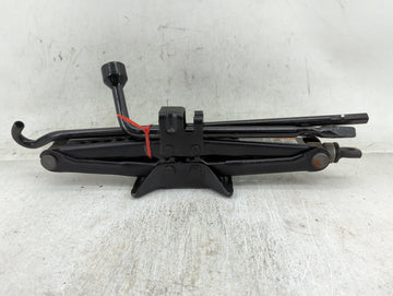 2022 Toyota Camry Spare Scissor Car Jack - Oemusedautoparts1.com