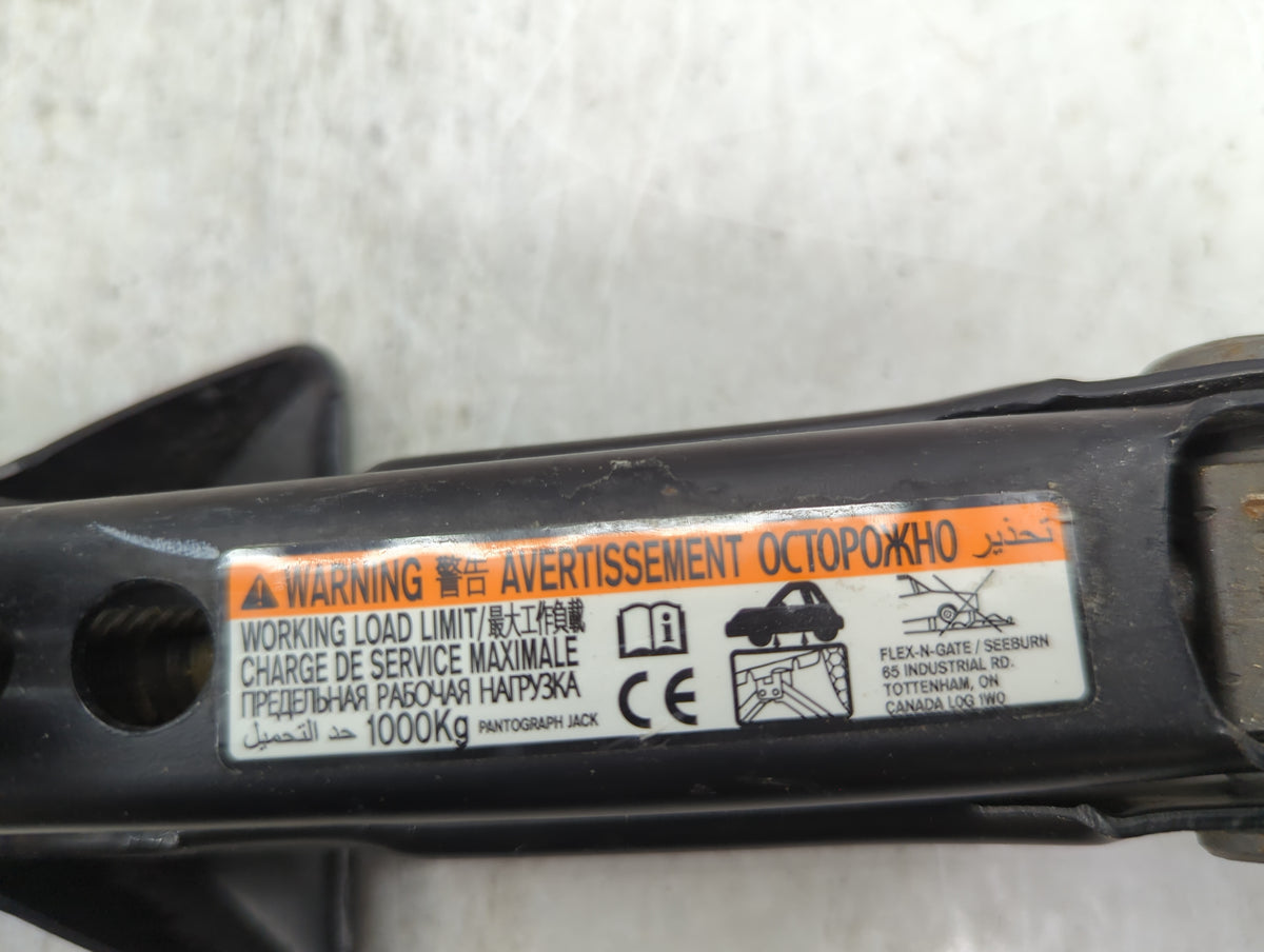 2022 Toyota Camry Spare Scissor Car Jack - Oemusedautoparts1.com