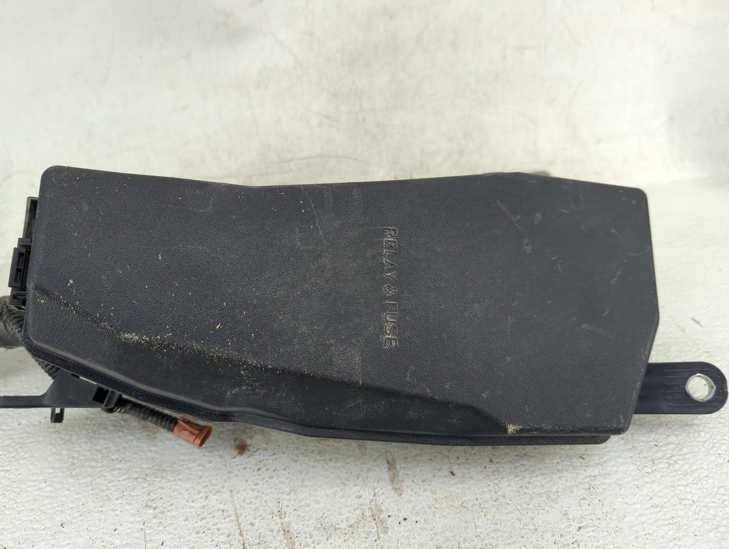 2018-2022 Toyota Camry Fusebox Fuse Box Panel Relay Module P/N:82620-33130 Fits Fits 2018 2019 2020 2021 2022 OEM Used Auto 