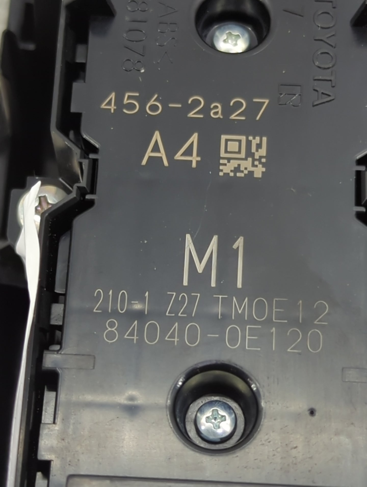 2018-2022 Toyota Camry Master Power Window Switch Replacement Driver Side Left P/N:84040-0E120 Fits Fits 2018 2019 2020 2021