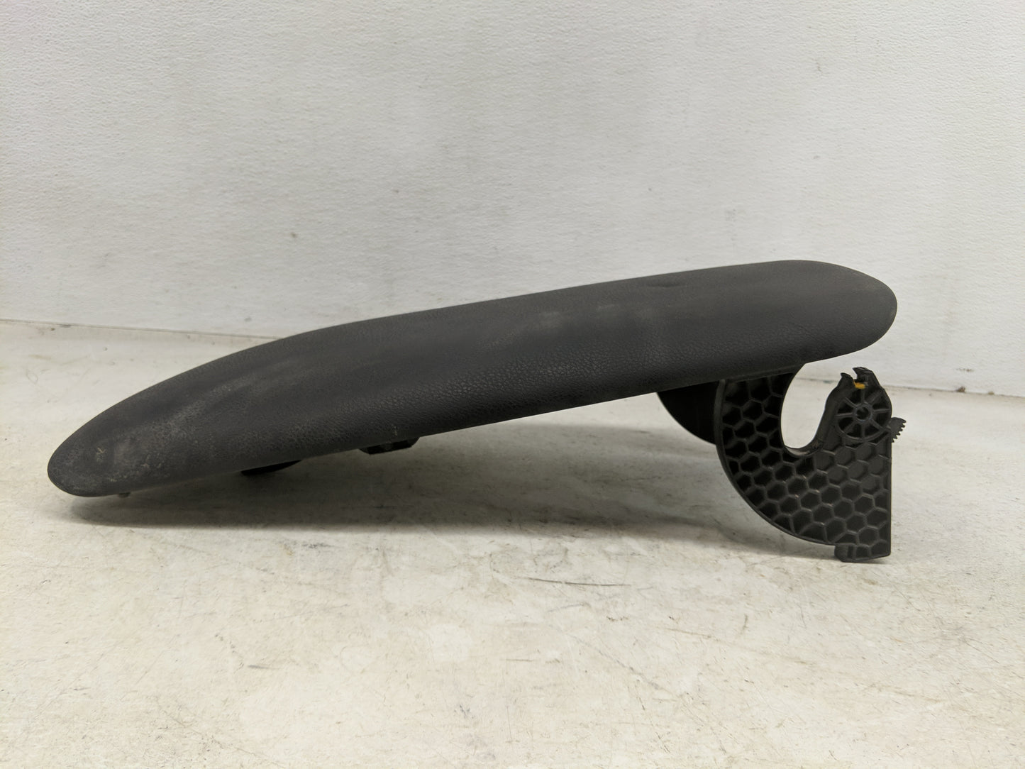 2022 Toyota Camry Center Console Armrest Cover Lid Fits OEM Used Auto Parts - Oemusedautoparts1.com