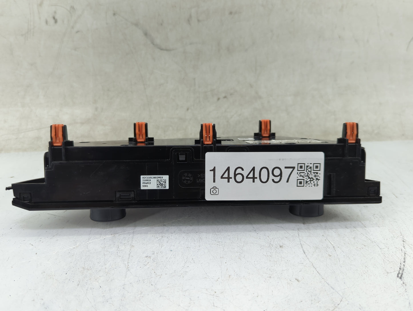 2018-2022 Toyota Camry Climate Control Module Temperature AC/Heater Replacement P/N:55900-06730-B Fits OEM Used Auto Parts -