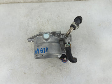 2018-2022 Toyota Camry Throttle Body P/N:22030-F0010 Fits Fits 2018 2019 2020 2021 2022 OEM Used Auto Parts