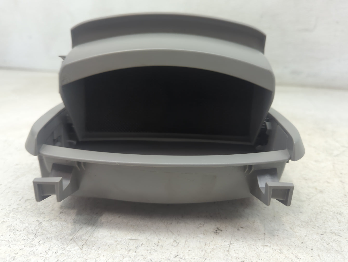 2021-2022 Toyota Camry Overhead Roof Console Interior Dome Light - Oemusedautoparts1.com