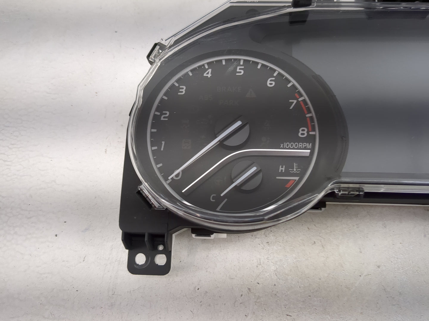 2020-2022 Toyota Camry Instrument Cluster Speedometer Gauges P/N:83800-0XQ42-00 TN257650-4170 Miles: Fits Fits 2020 2021 202