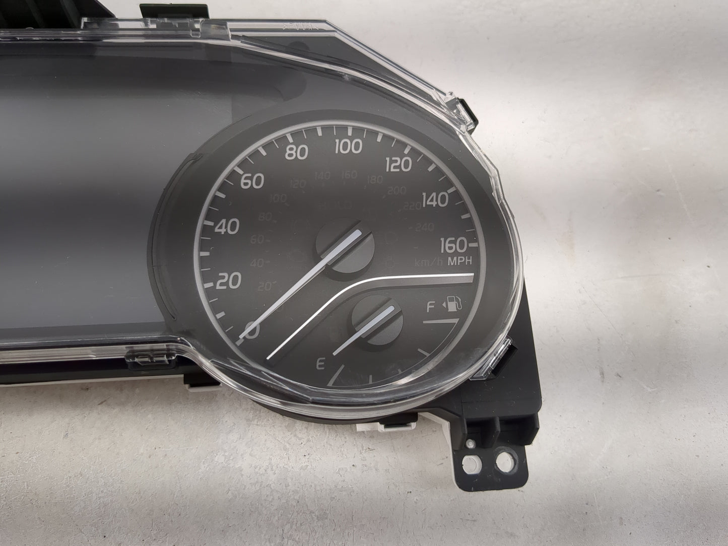 2020-2022 Toyota Camry Instrument Cluster Speedometer Gauges P/N:83800-0XQ42-00 TN257650-4170 Miles: Fits Fits 2020 2021 202