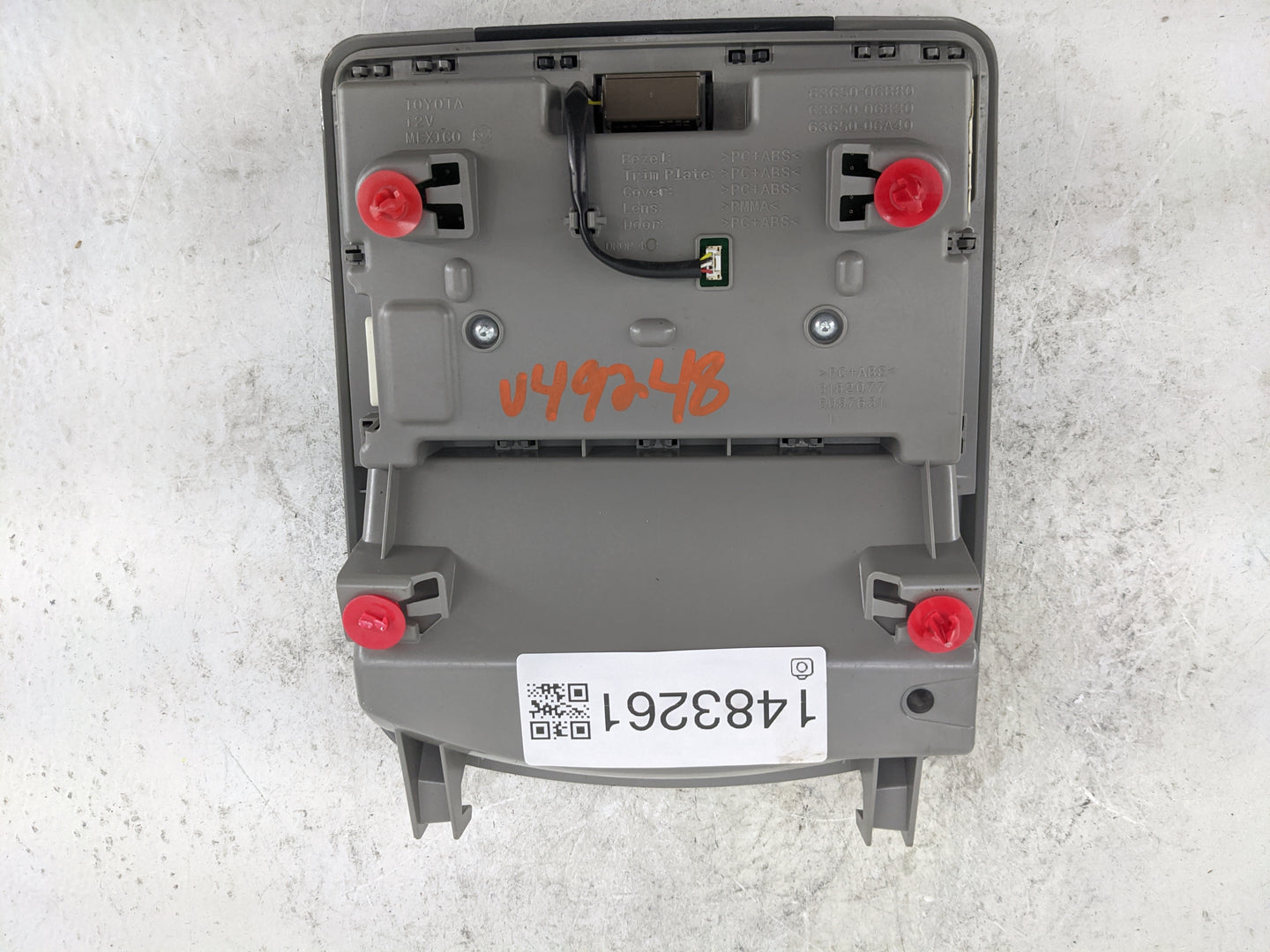 2022 Toyota Camry Overhead Roof Console Gray 1483261 - Oemusedautoparts1.com