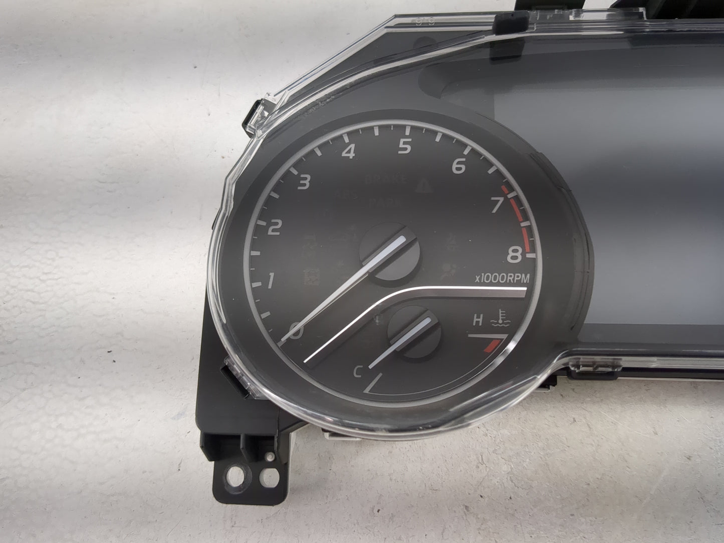2020-2022 Toyota Camry Instrument Cluster Speedometer Gauges P/N:83800-0XQ42-00 TN257650-4170 Miles: Fits Fits 2020 2021 202