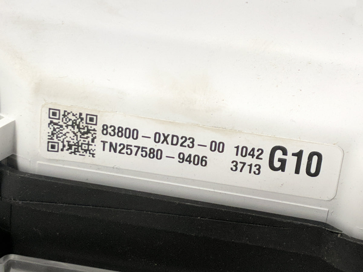 2019-2022 Toyota Camry Instrument Cluster Speedometer Gauges P/N:83800-0XD23-00 TN257580-9406 Miles: Fits Fits 2019 2020 202