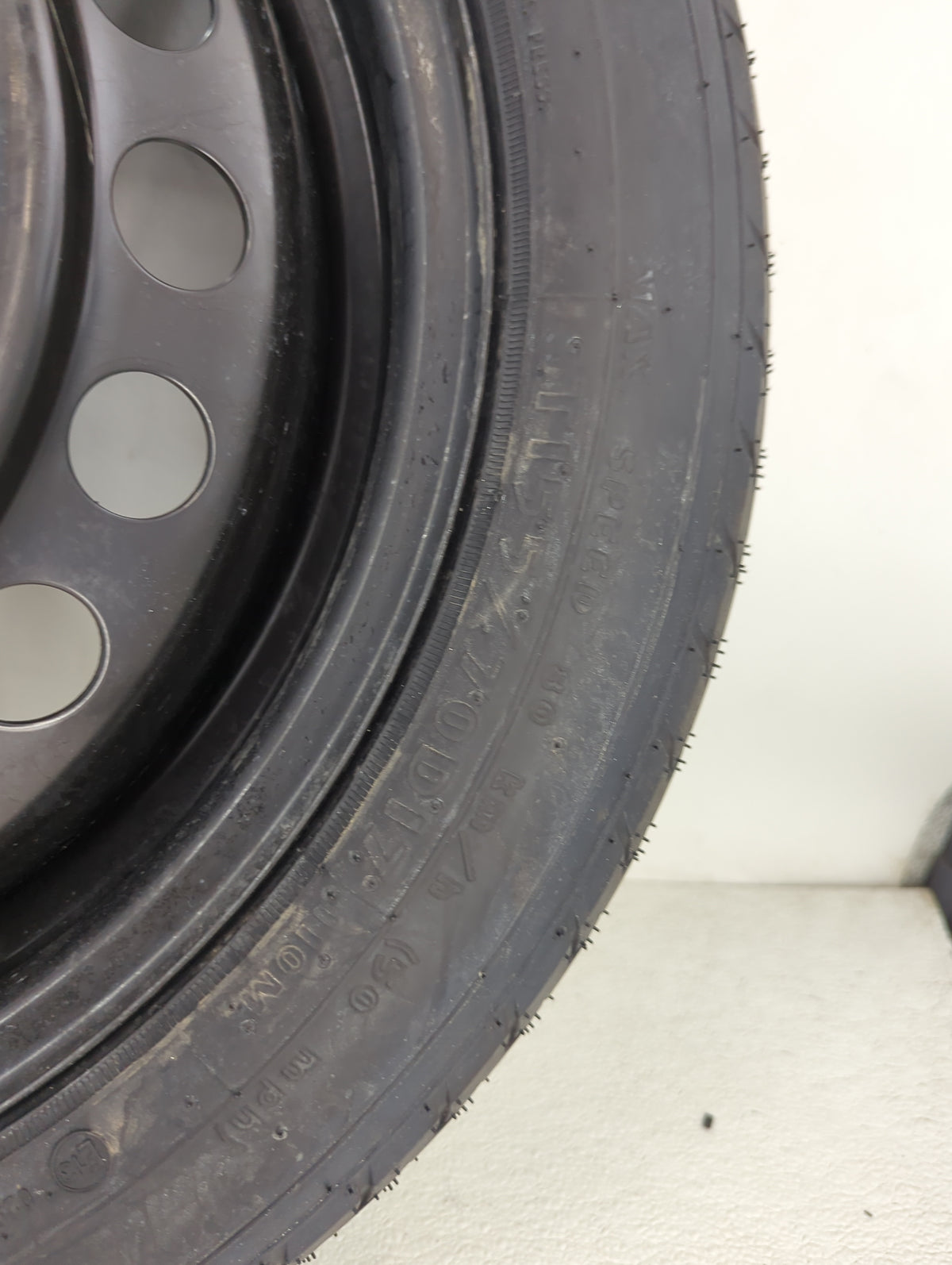 2018-2022 Toyota Camry Spare Donut Tire Wheel Rim Oem 1491196 - Oemusedautoparts1.com