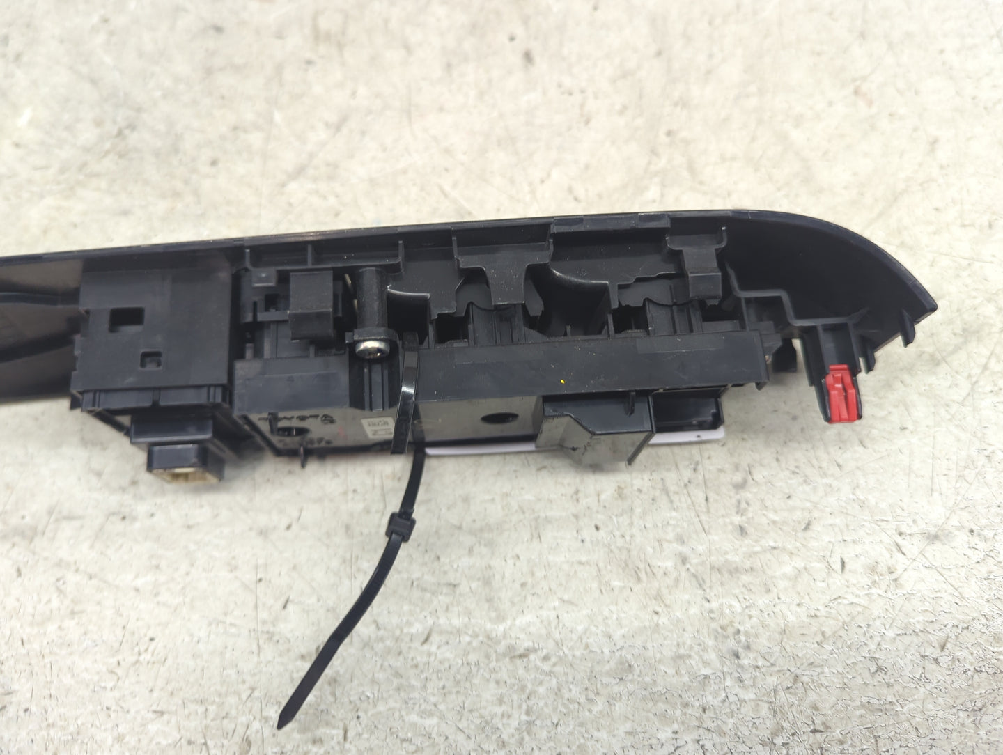 2018-2022 Toyota Camry Master Power Window Switch Replacement Driver Side Left P/N:84040-0E130 84040-06070 Fits OEM Used Aut