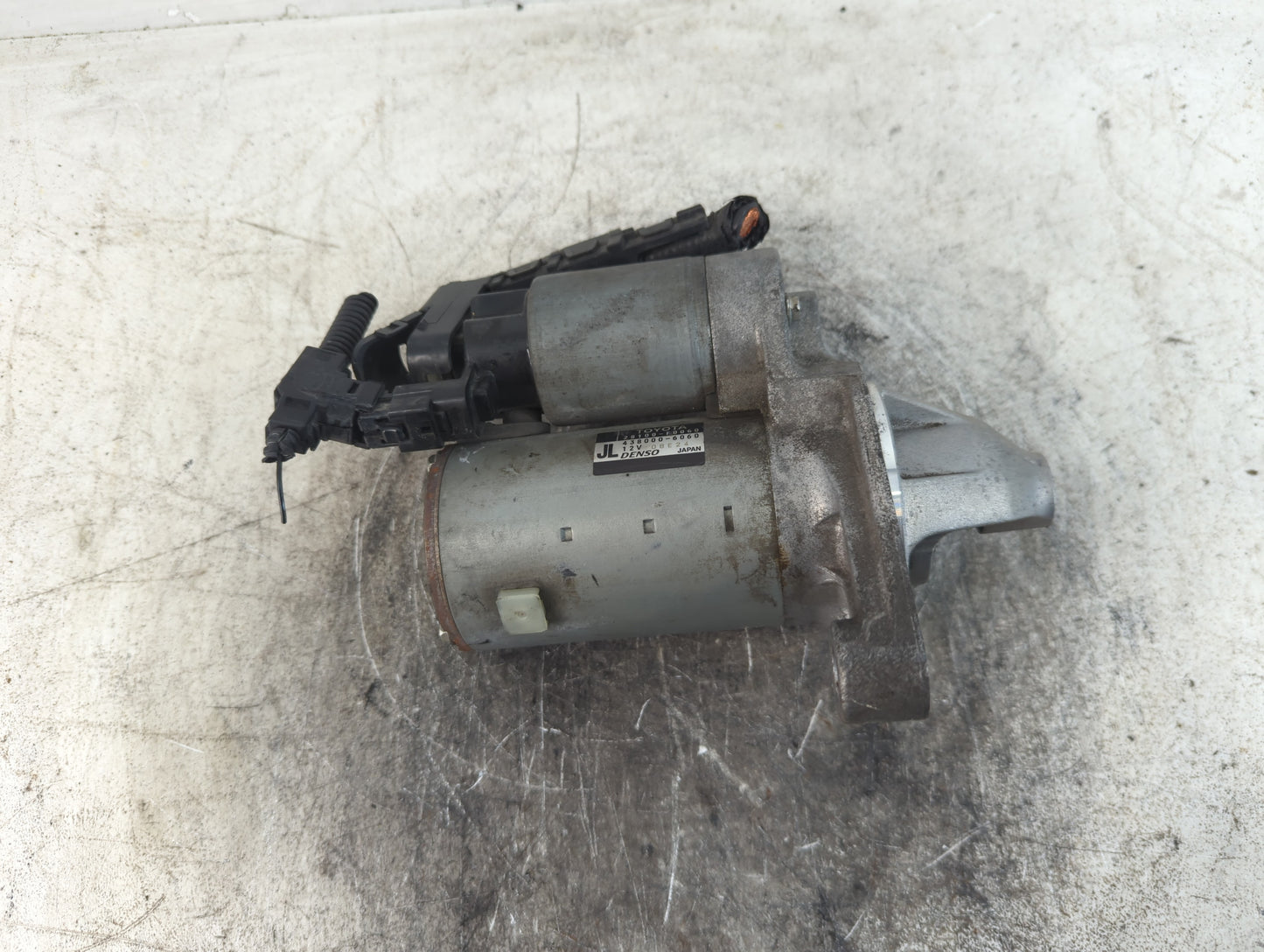 2018-2022 Toyota Camry Car Starter Motor Solenoid OEM P/N:438000-6060 28100-F0060 Fits Fits 2018 2019 2020 2021 2022 OEM Use