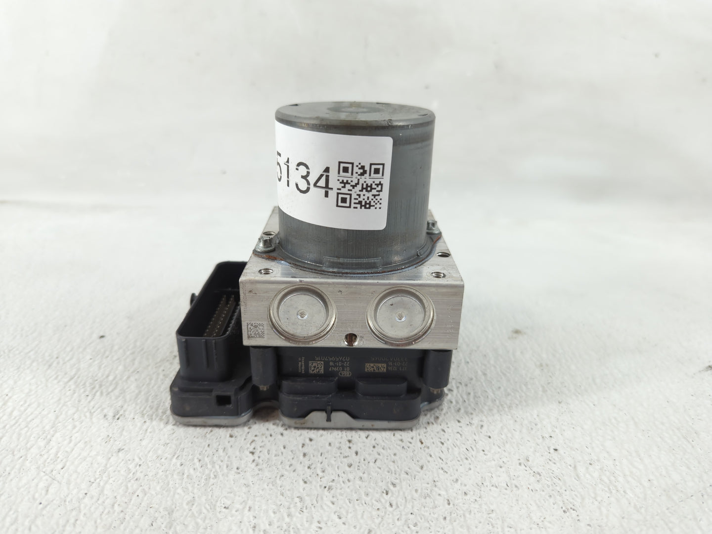 2020-2022 Toyota Corolla ABS Pump Control Module Replacement P/N:44540-02680 44540-12810 Fits Fits 2020 2021 2022 OEM Used A