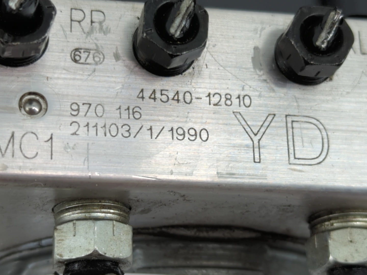 2020-2022 Toyota Corolla ABS Pump Control Module Replacement P/N:44540-12810 44540-1281C Fits Fits 2020 2021 2022 OEM Used A