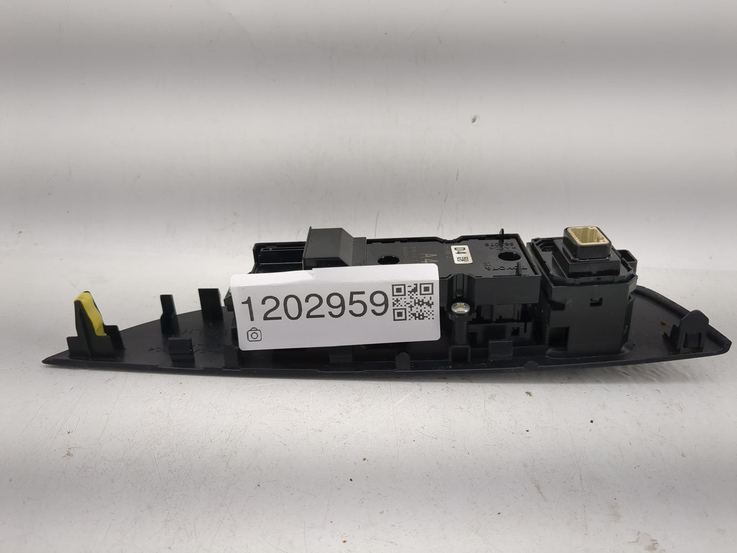 2022 Toyota Corolla Master Power Window Switch Replacement Driver Side Left P/N:84040-12150 Fits OEM Used Auto Parts - Oemus