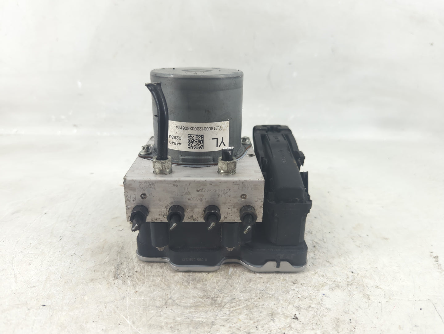 2020-2022 Toyota Corolla ABS Pump Control Module Replacement P/N:02680 44540 Fits Fits 2020 2021 2022 OEM Used Auto Parts - 