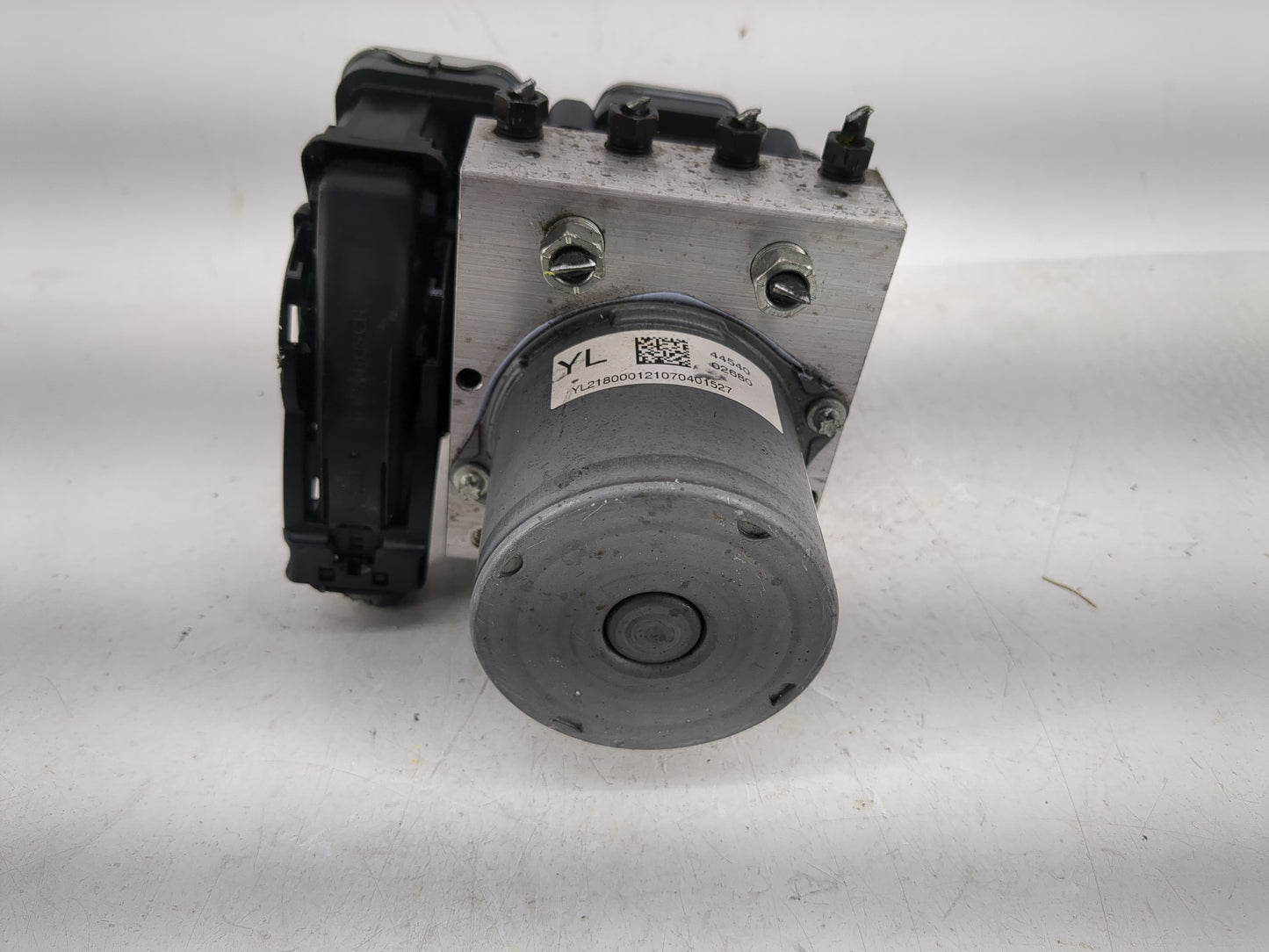 2020-2022 Toyota Corolla ABS Pump Control Module Replacement P/N:0265957015 Fits Fits 2020 2021 2022 OEM Used Auto Parts - O