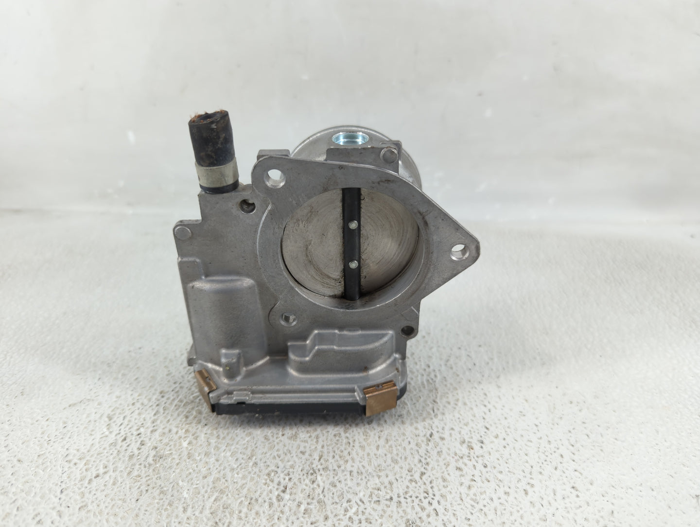 2019-2022 Toyota Corolla Throttle Body P/N:22030-24010 Fits Fits 2019 2020 2021 2022 OEM Used Auto Parts - Oemusedautoparts1