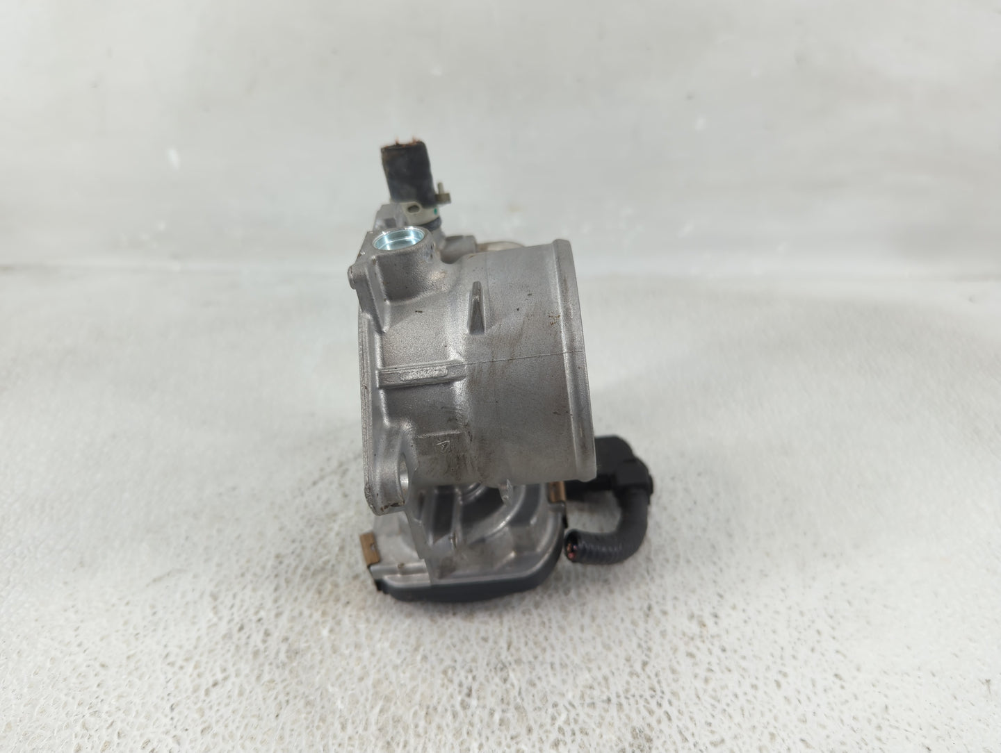 2019-2022 Toyota Corolla Throttle Body P/N:22030-24010 Fits Fits 2019 2020 2021 2022 OEM Used Auto Parts - Oemusedautoparts1