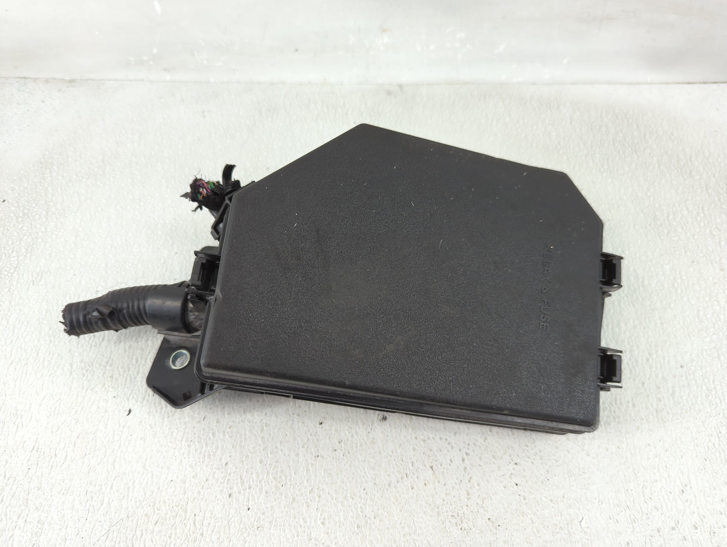 2020-2022 Toyota Corolla Fusebox Fuse Box Panel Relay Module P/N:82641-47050-A Fits Fits 2020 2021 2022 OEM Used Auto Parts 