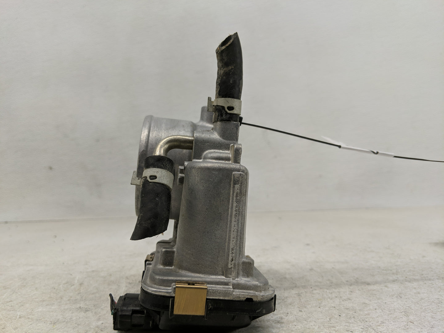 2019-2022 Toyota Corolla Throttle Body P/N:22030-F2010 Fits Fits 2019 2020 2021 2022 OEM Used Auto Parts - Oemusedautoparts1