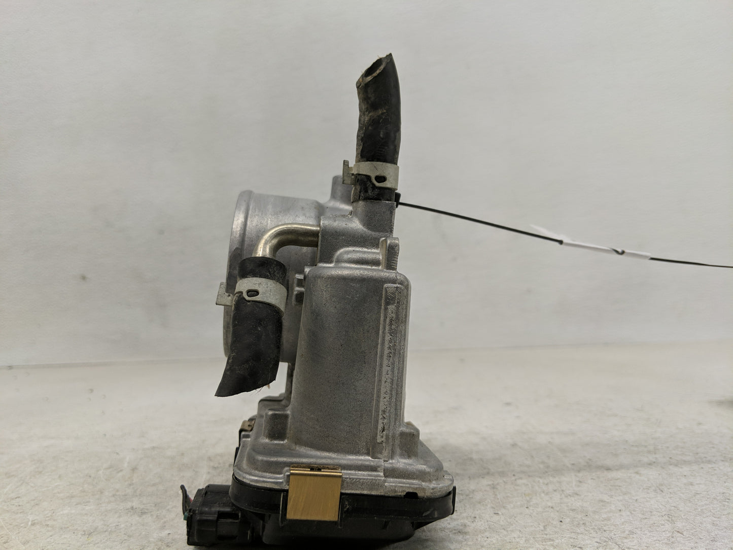 2019-2022 Toyota Corolla Throttle Body P/N:22030-F2010 Fits Fits 2019 2020 2021 2022 OEM Used Auto Parts - Oemusedautoparts1