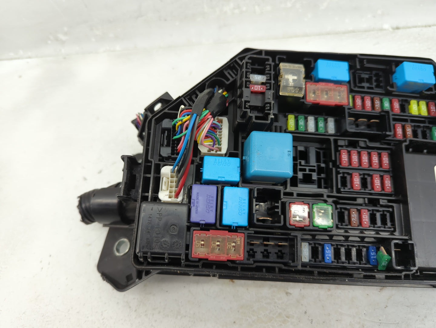 2020-2022 Toyota Corolla Fusebox Fuse Box Panel Relay Module P/N:82662-02A40 82641-47050-A Fits Fits 2020 2021 2022 OEM Used
