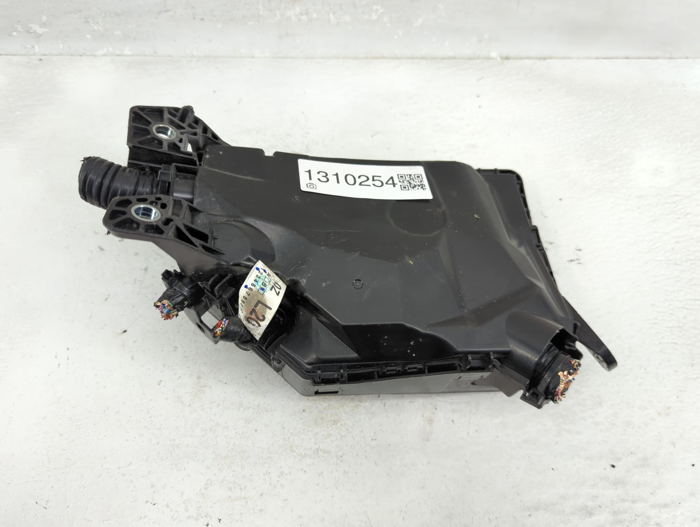 2020-2022 Toyota Corolla Fusebox Fuse Box Panel Relay Module P/N:82662-02A40 82641-47050-A Fits Fits 2020 2021 2022 OEM Used