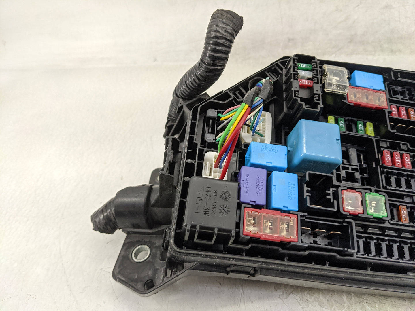2020-2022 Toyota Corolla Fusebox Fuse Box Panel Relay Module P/N:82641-47050-A Fits Fits 2020 2021 2022 OEM Used Auto Parts 