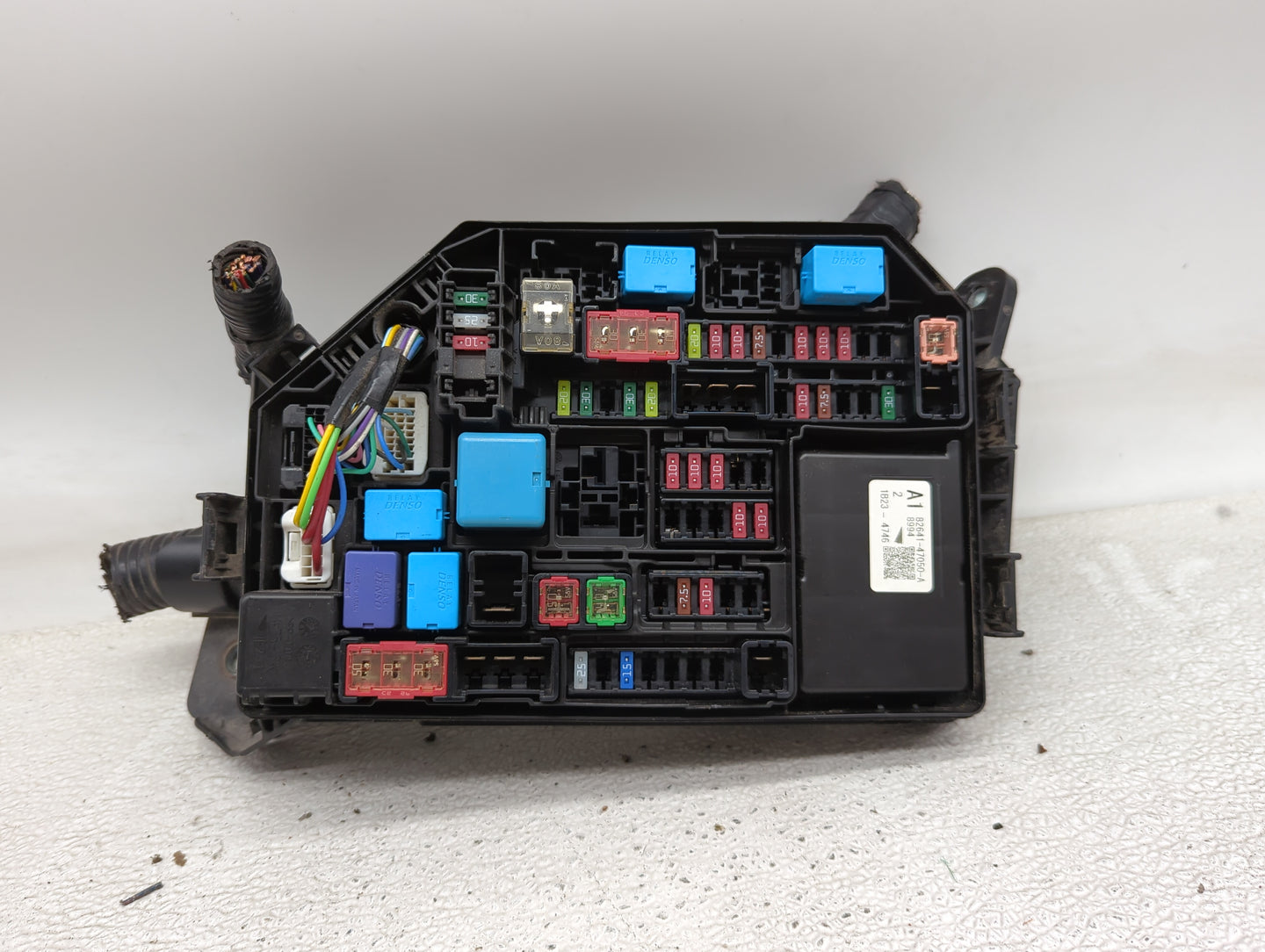 2020-2022 Toyota Corolla Fusebox Fuse Box Panel Relay Module P/N:82641-47050-A Fits Fits 2020 2021 2022 OEM Used Auto Parts 