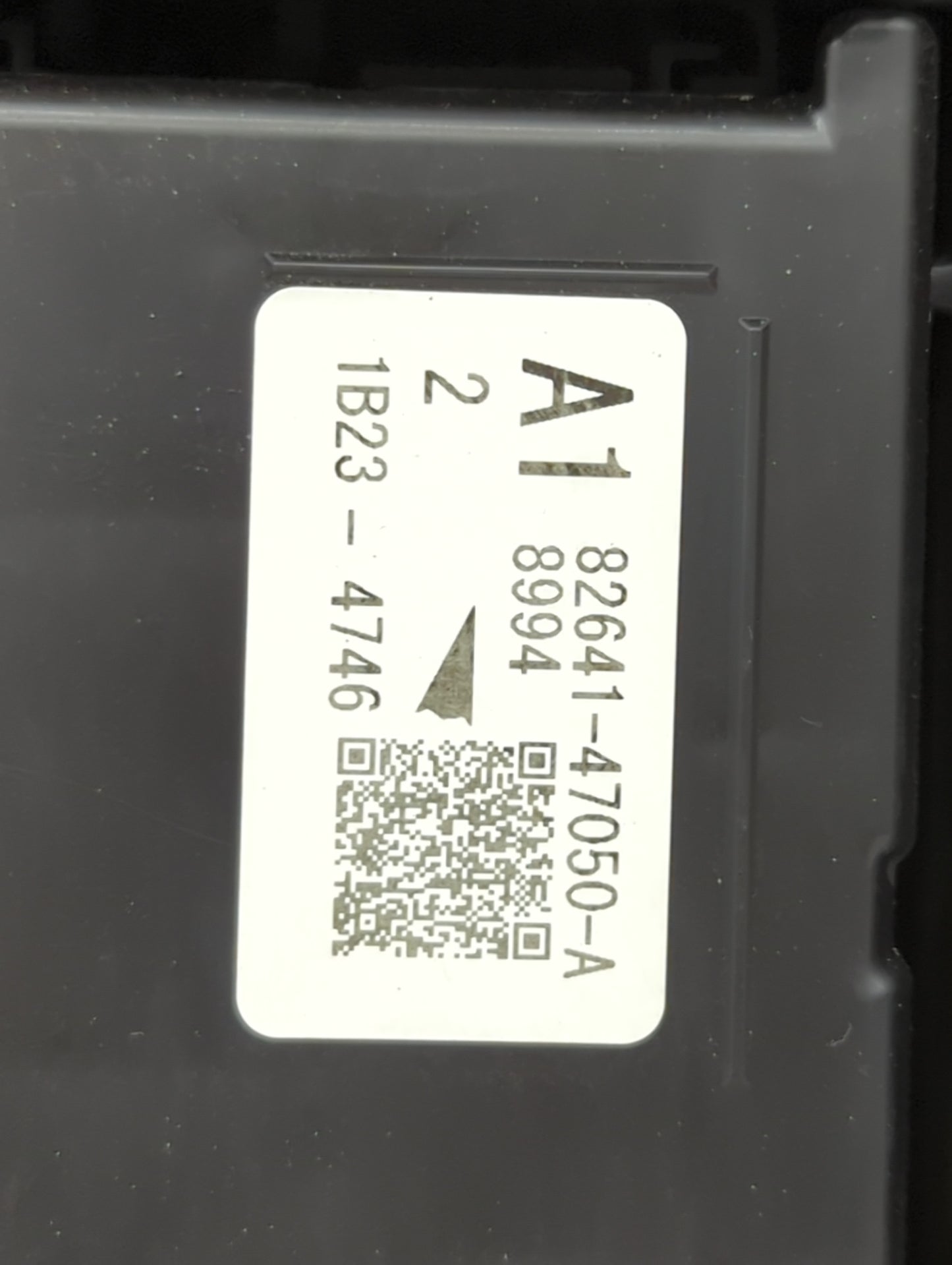 2020-2022 Toyota Corolla Fusebox Fuse Box Panel Relay Module P/N:82641-47050-A Fits Fits 2020 2021 2022 OEM Used Auto Parts 