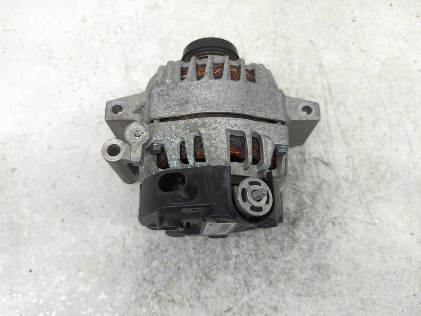 2019-2022 Toyota Corolla Alternator Replacement Generator Charging Assembly Engine OEM P/N:27060-F2010-B Fits OEM Used Auto 