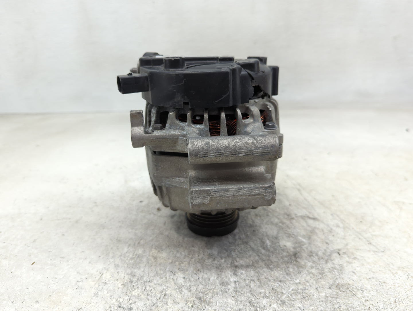 2019-2022 Toyota Corolla Alternator Replacement Generator Charging Assembly Engine OEM P/N:27060-F2010-B Fits OEM Used Auto 